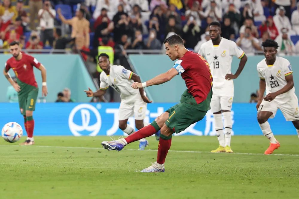 Portugali ei halua kopioida argentiinalaista käsikirjoitusta, ja Ronaldo tekee ennätyksen